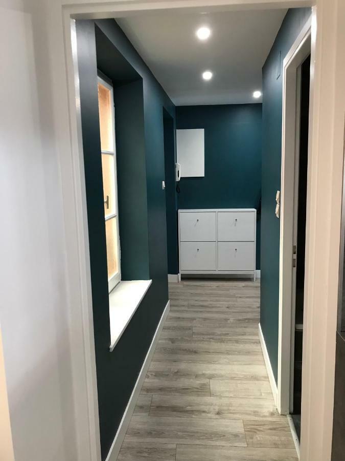 Champe Apartment